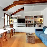 Bragora Smoochy Attic Venice